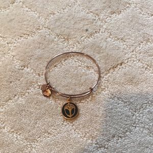 NWOT Rare Alex and Ani